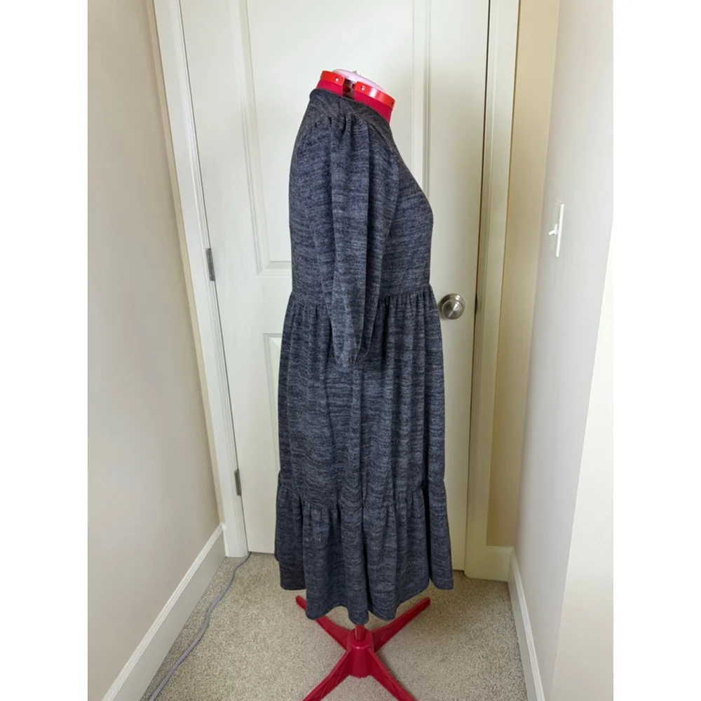Women's Velvet Torch Grey Marled Tiered Midi Dress XL